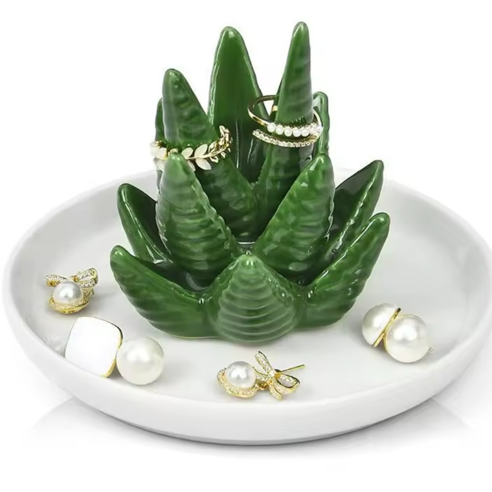 Cactus Ring Holder